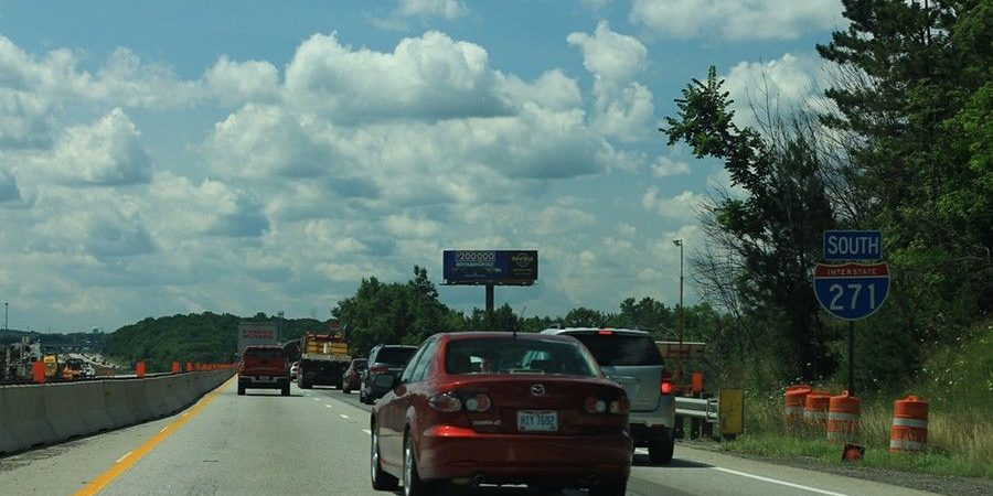 271 South commuter traffic Interstate 271 South commuter traffic